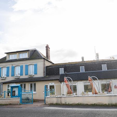 Hotel Restaurant Des 4 Ecluses Gaillon Exterior foto