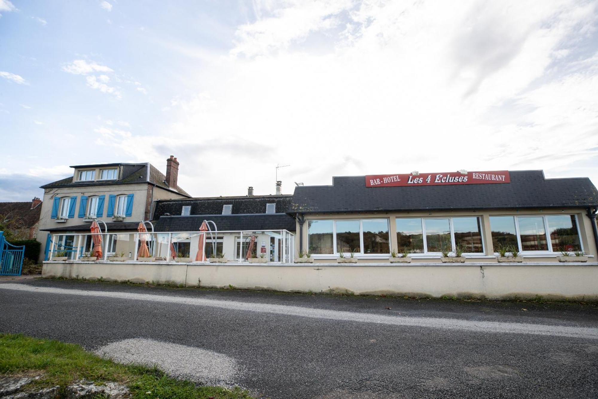 Hotel Restaurant Des 4 Ecluses Gaillon Exterior foto